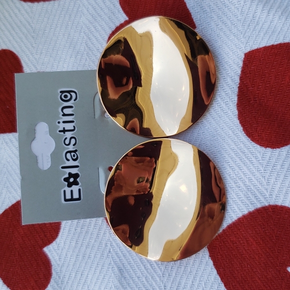 E lasting Jewelry - Gold disc earrings *S8
